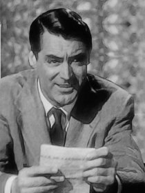 Cary Grant dans Les Enchans(1946)   : source commons wikimedia - image public domain