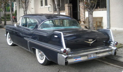 Cadillac annes 1950 - source commons.wikimedia (author Infrogmation of New Orleans) gnu free image